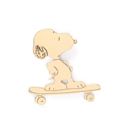 Pin's doré – Snoopy skate